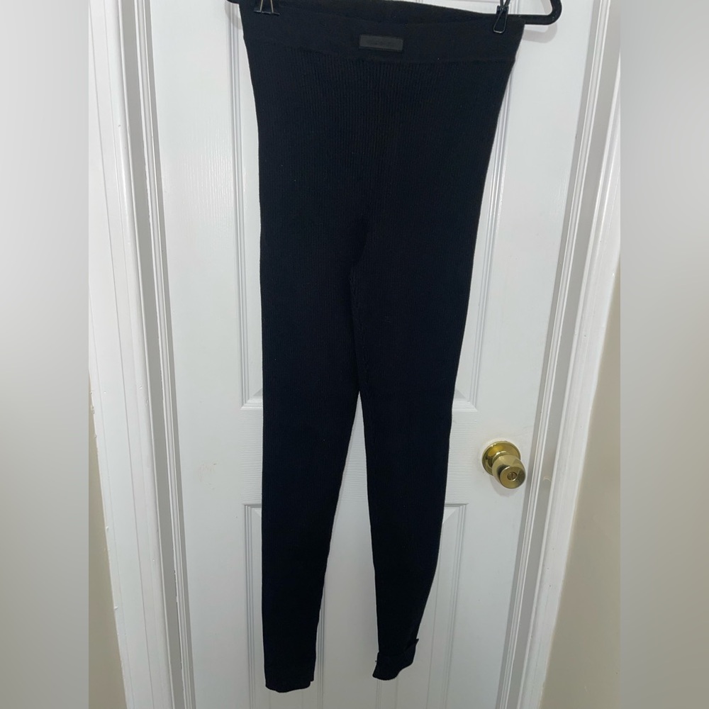 Essentials Women Leggings